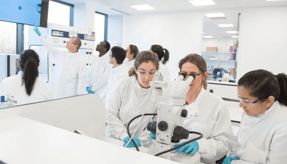 Masters of Clinical Embryology and the Pioneering MSc Program in Masters of Clinical Embryology and the Pioneering MSc Program in